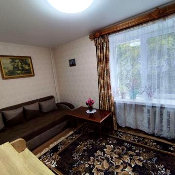 Здам двох кімнатну квартиру біля ботанічного саду 1 поверх