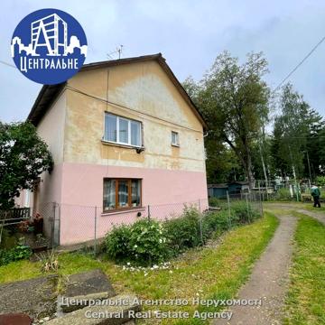 Володимира Сосюри вул., 3