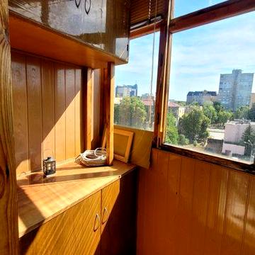 Продам 1-к.кв, 33кв.м, проспект Науки,21а, метро рядом