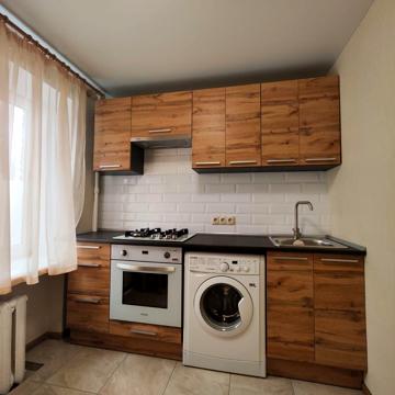 Сімї Ідзиковських вул., 23