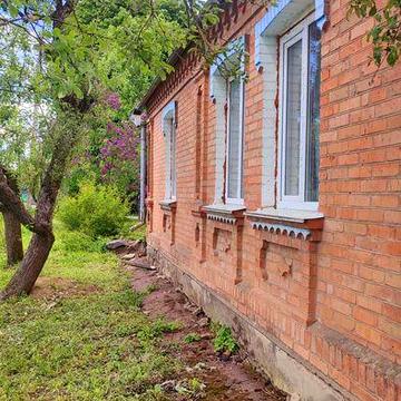 Продається цегляний будинок с.Райки 
|