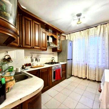 Продаж 3 кімнатної квартири, вул. Прирічна 9А, Оболонь, Мінська