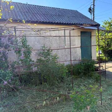 Продам дачу у гарному місці