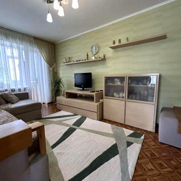 3 кімнатна квартира  біля Киівського вокзалу
