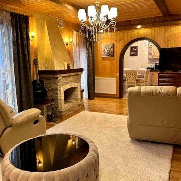 Елітний особняк в Буковелі, Карпати