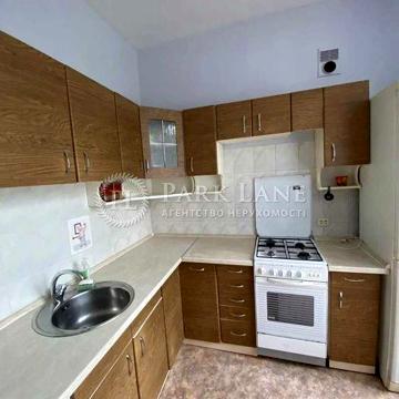 Продам 3к в центрі біля Гулівера Метро Палац Спорту - 5хв