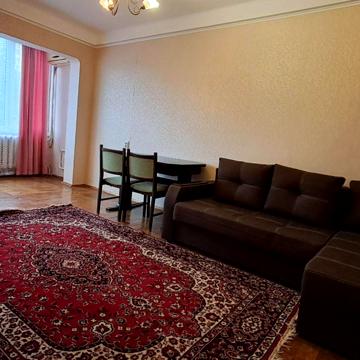 Ентузіастів вул., 11/1