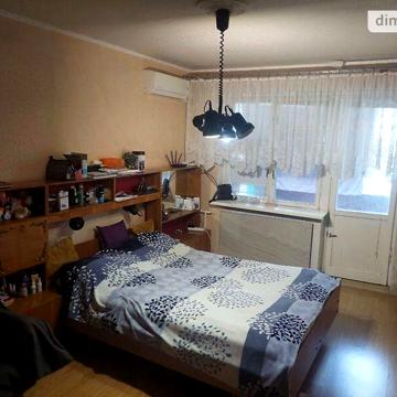Продаж 3к Квартира Миру вулиця