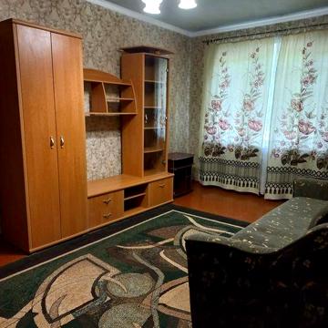 Сдам 2х комнатную на Содружества