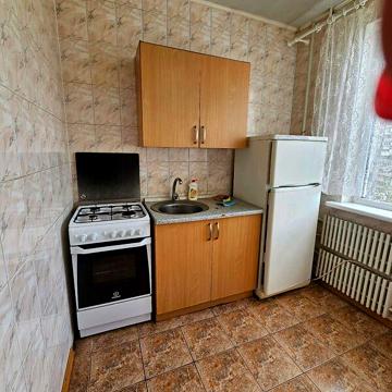Довгострокова оренда 1к Квартира Нескорених (Героїв Праці) вулиця