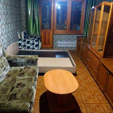 Сдам 1к.кв на Коммунальном рынке