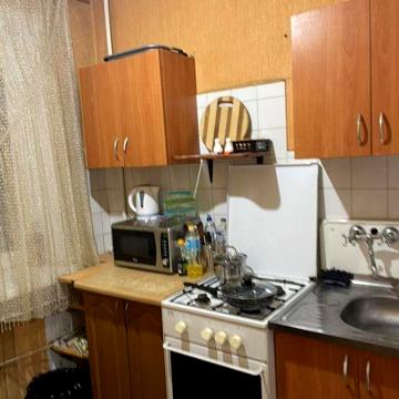 Оренда 1-кімнатної квартири на вул. Володимира Великого, 117