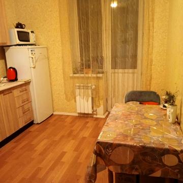 Поліська вул., 28-Б