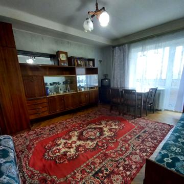 Кловський узвіз, 24