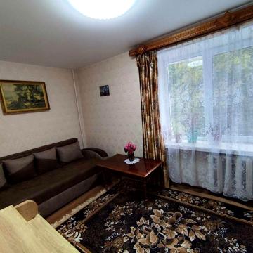 Здається 2-кімнатна квартира вул.Панівецька 1 від власника