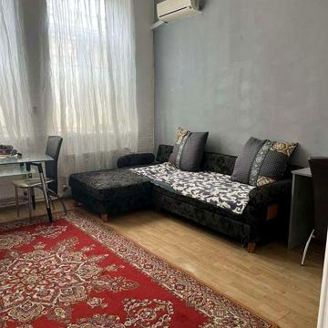 Сдам срочно 1 ком кв 30 м Коблевская  38