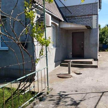Довгострокова оренда будинку від власника