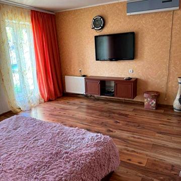 Сдаётся ДОМ в хорошем состоянии
