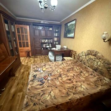 4-кімнатна центральна Митниця
