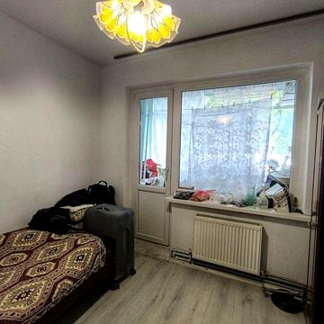 Продається 3 кім.квартира з автономкою Польова