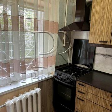 Михайла Донця вул., 23-Б