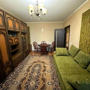 Лазурна вул., 10в