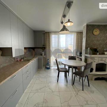 Продаж 2к Квартира Михайла Величка вулиця