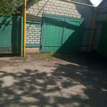 Продам будинок в місті Багачеве. Звертатись за тел: