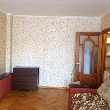 Продам 1к квартиру вул. Волинська, 25 в Солом’янському р-ні.