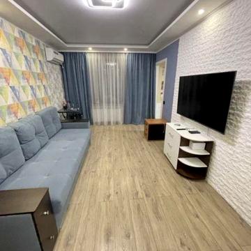 Сдам 2-х комн.кв. Низ Рабочей.