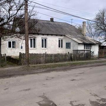 Продам квартиру Луків