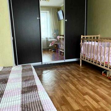 Продається 1 к квартира в центр міста Бровари, бульвар Незалежності 2а