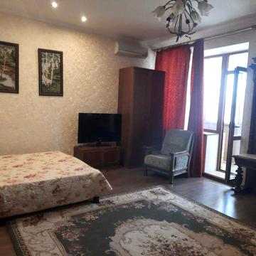 Сдаю  1 квартиру !  Цена 10500