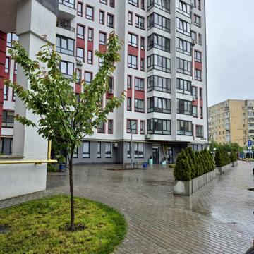 Червоної Калини просп., 35в