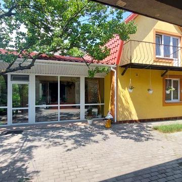 Продам дім. Вул.Стависька,23.
