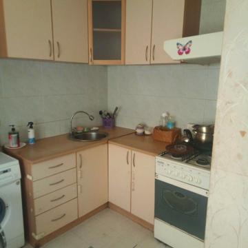 Донецьке шосе, 7