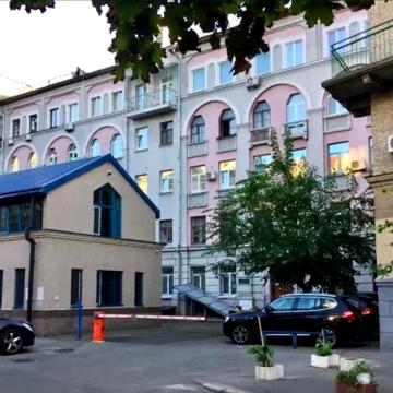 Дарвіна вул., 10