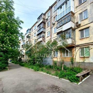 Центральний просп. (Лермонтова), 7