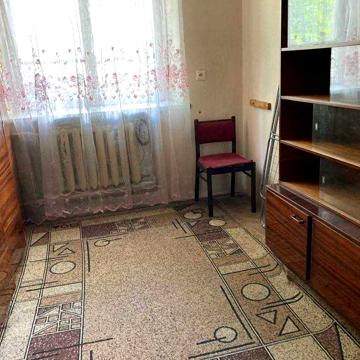 1-к. квартирa, вул. Зерова, Франківський p-н
