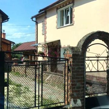 Оренда будинку в Муроване