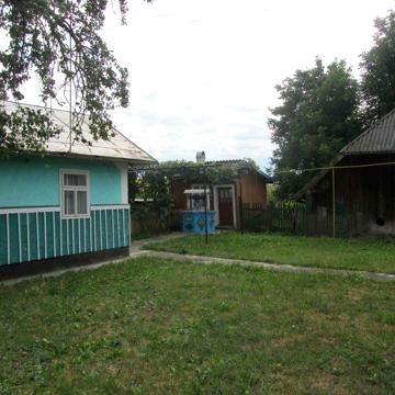 Продам господарство (будинок та земельну ділянку)