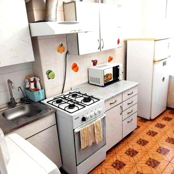 здам 2 кімн 3 Слобідська 1\9,є все,заклена лоджа,поруч садочок,школа