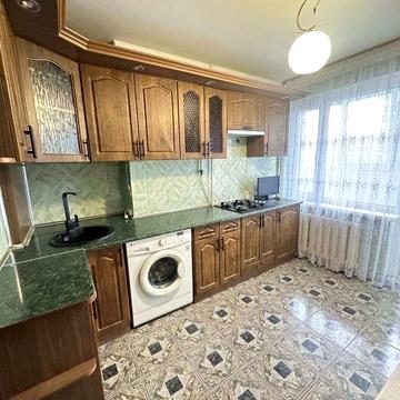 Аренда 1 кв крупногабаритной в Центре.