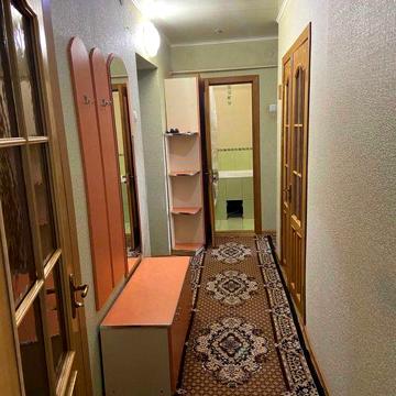 Здам 2- кімнатну квартиру на мікрорайоні "Жовтневий" без комісії