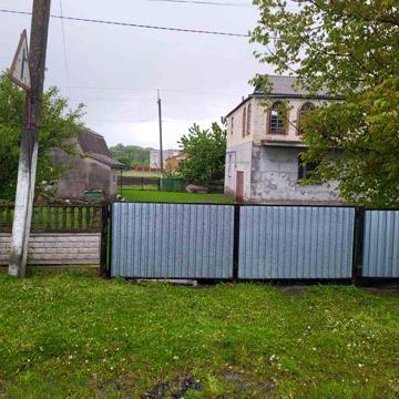 Продається двоповерховий будинок в селі Волиця 1