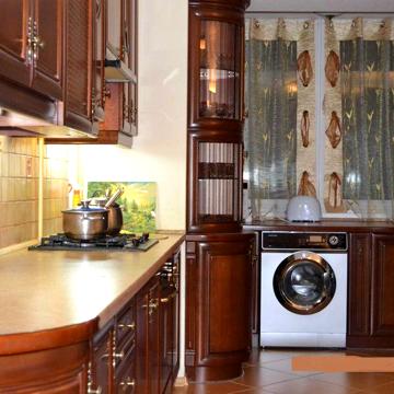 Продаж 2-рівневої 4-х кім. квартири 108.6 кв. м по вул. Шевченка 83