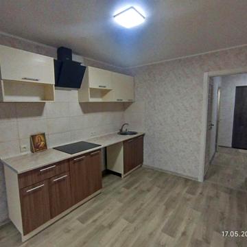 Оренда однокімнатної квартири 42м²