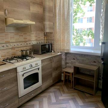 Оренда простороі квартири для родини центр міста
