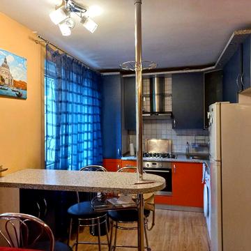 Продам 4 комн,3/9эт, кирпич,ул,Королева, кухня-гостиная и 3 комнаты!