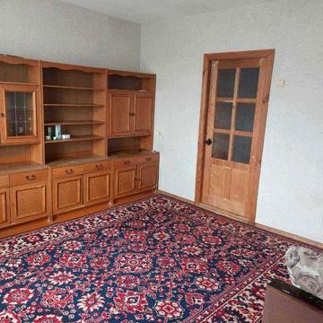 Здають 2 кім квартирy   за ринком Мотель з 17 травня